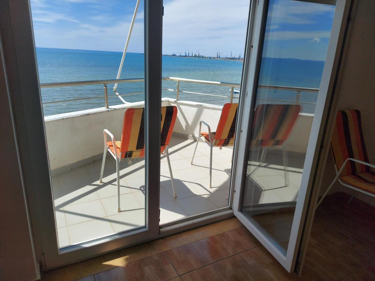 Bral Apartments 4 Durrës Exteriör bild