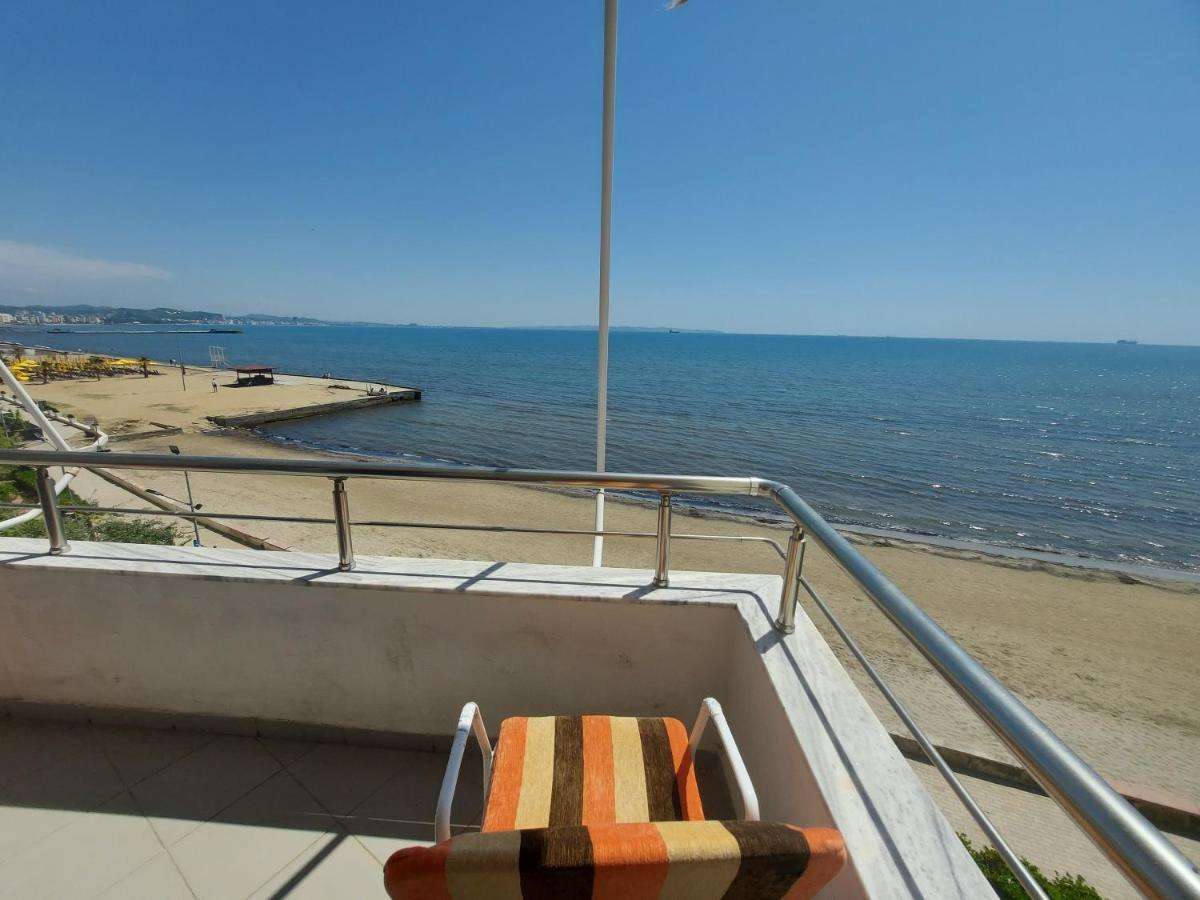 Bral Apartments 4 Durrës Exteriör bild