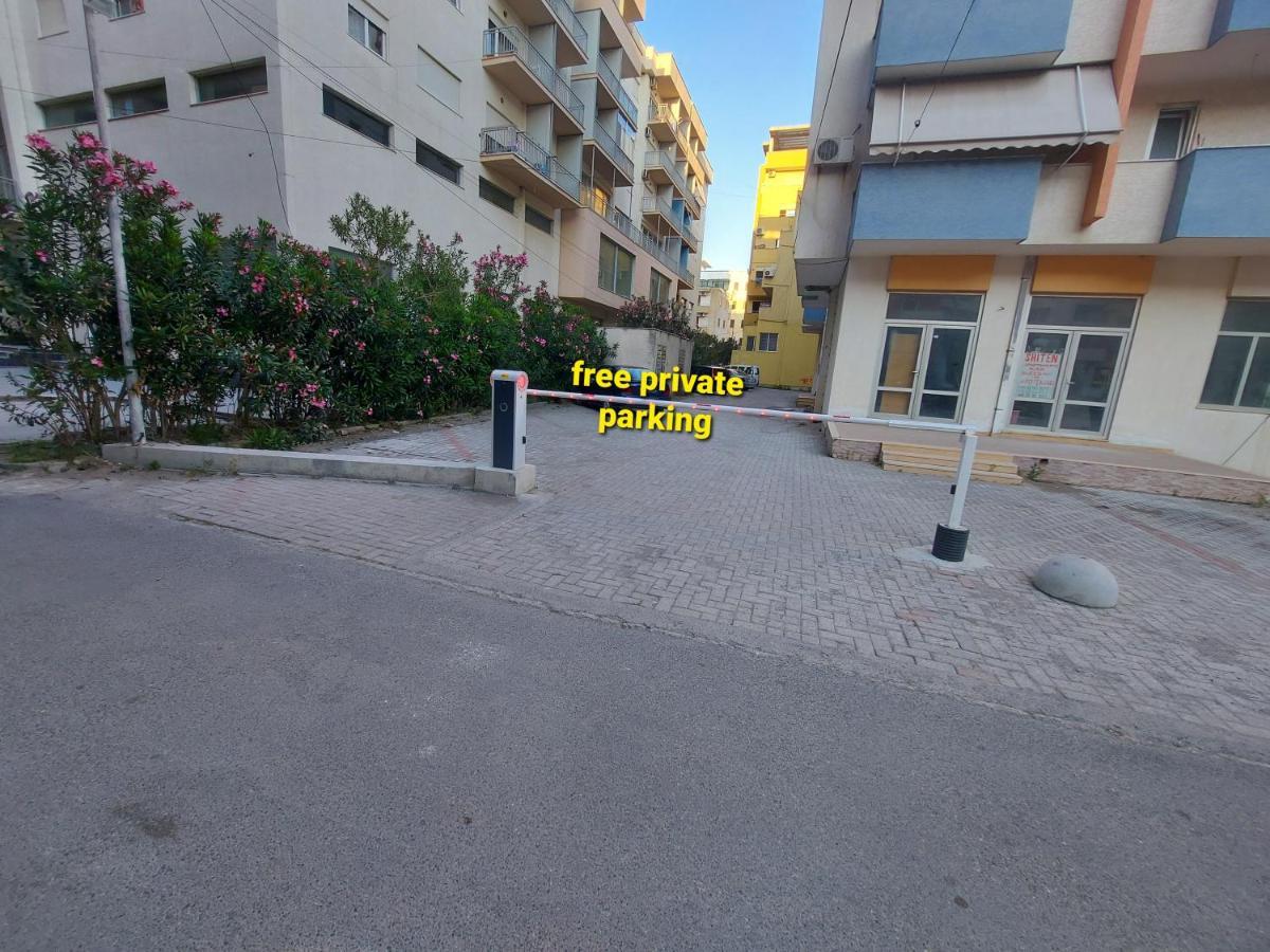 Bral Apartments 4 Durrës Exteriör bild